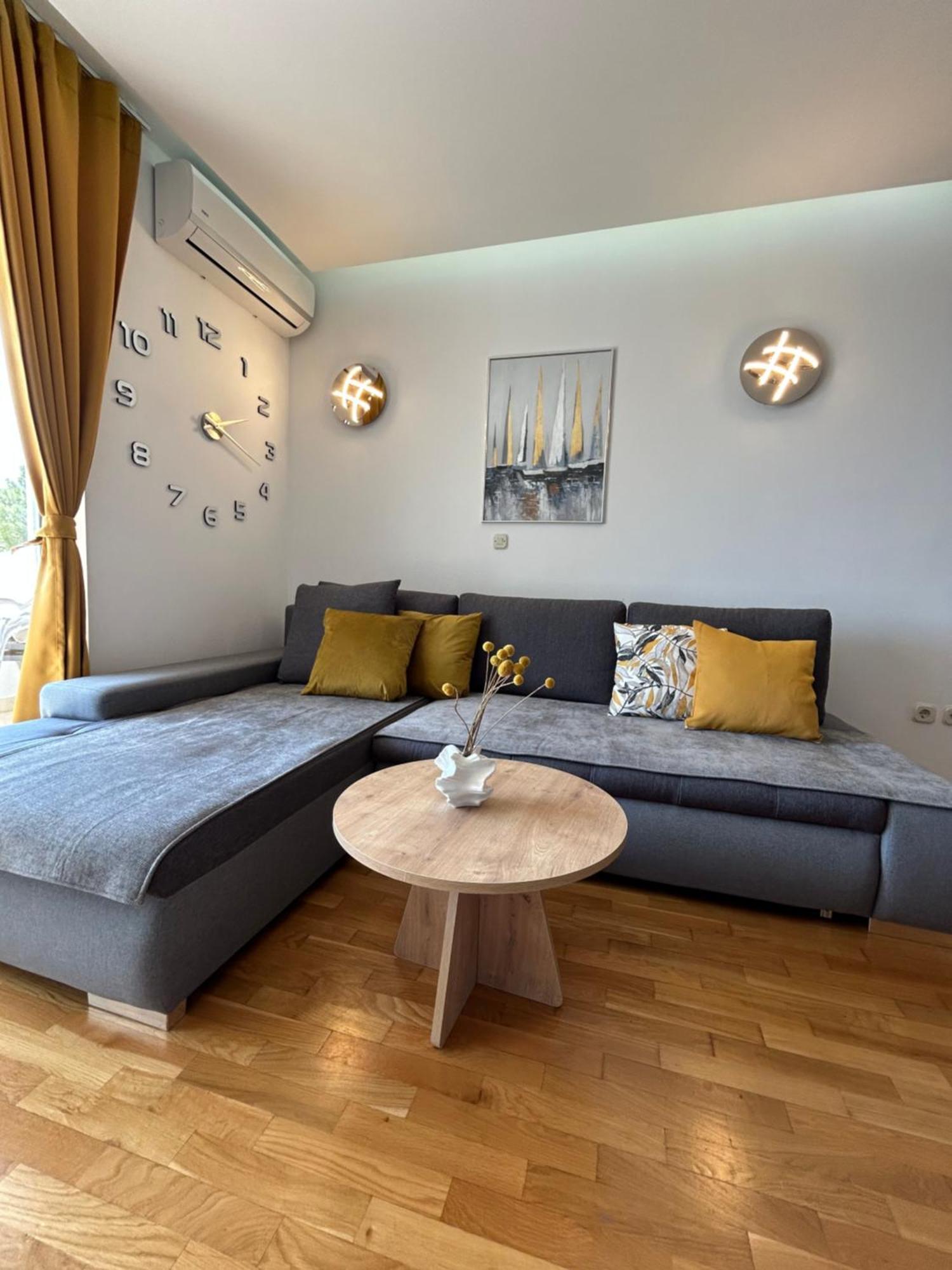 Seayou Apartment Baska Voda Exterior photo